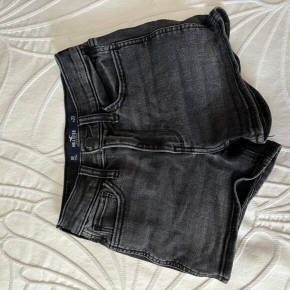 Hollister Co. Women's Black Shorts - Picture 1 of 2